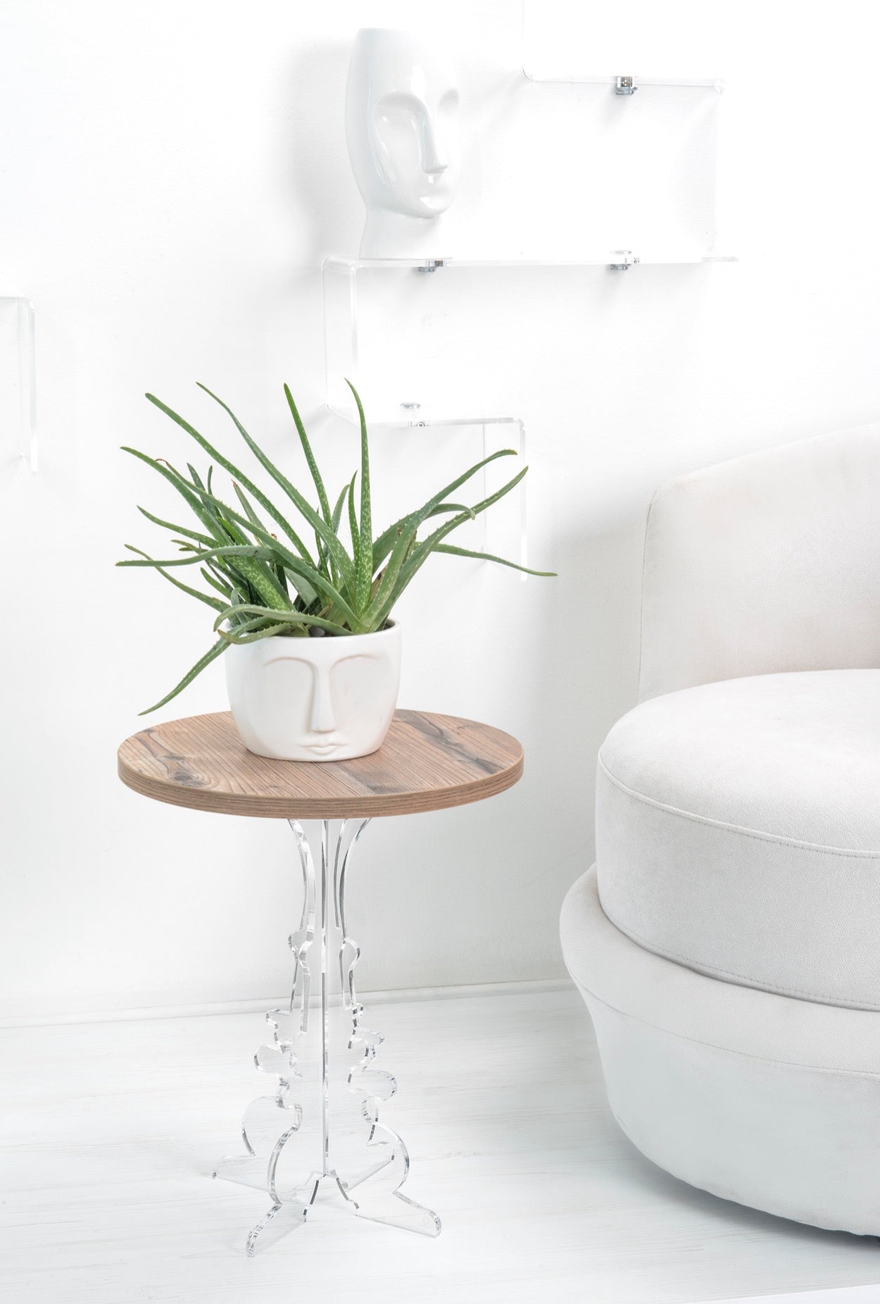 MARICLA  SMALL  HABITAT  ROVERE