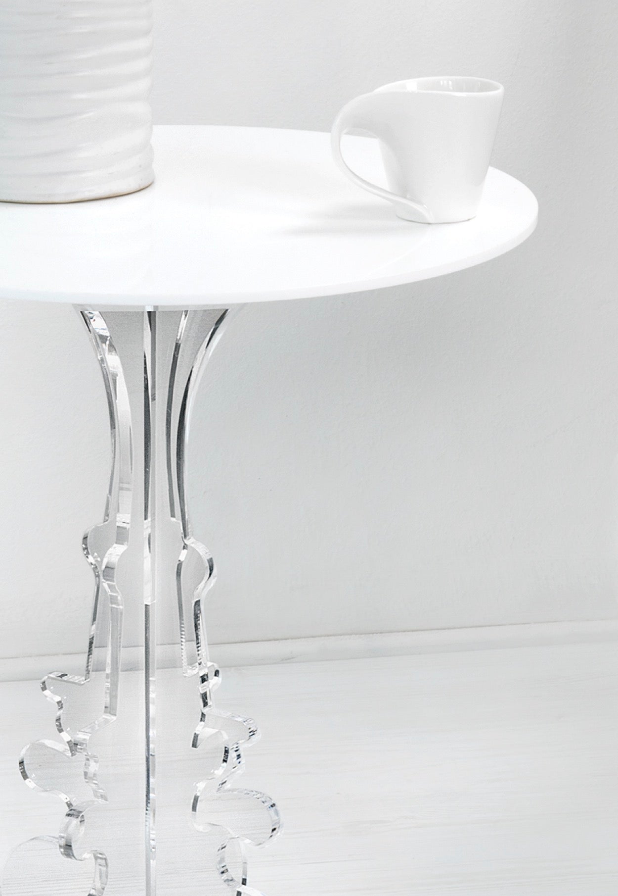 MARICLA  SMALL  WHITE