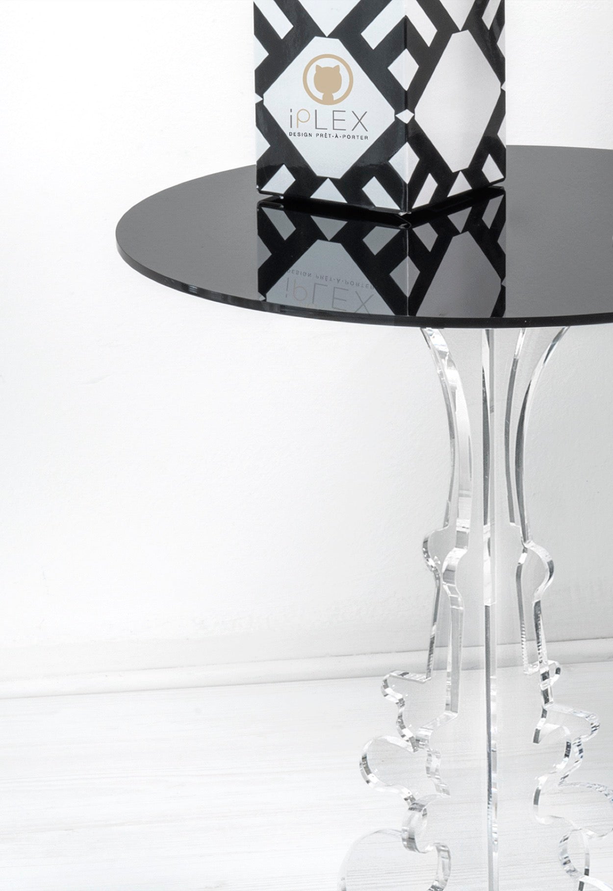 MARICLA  SMALL  BLACK