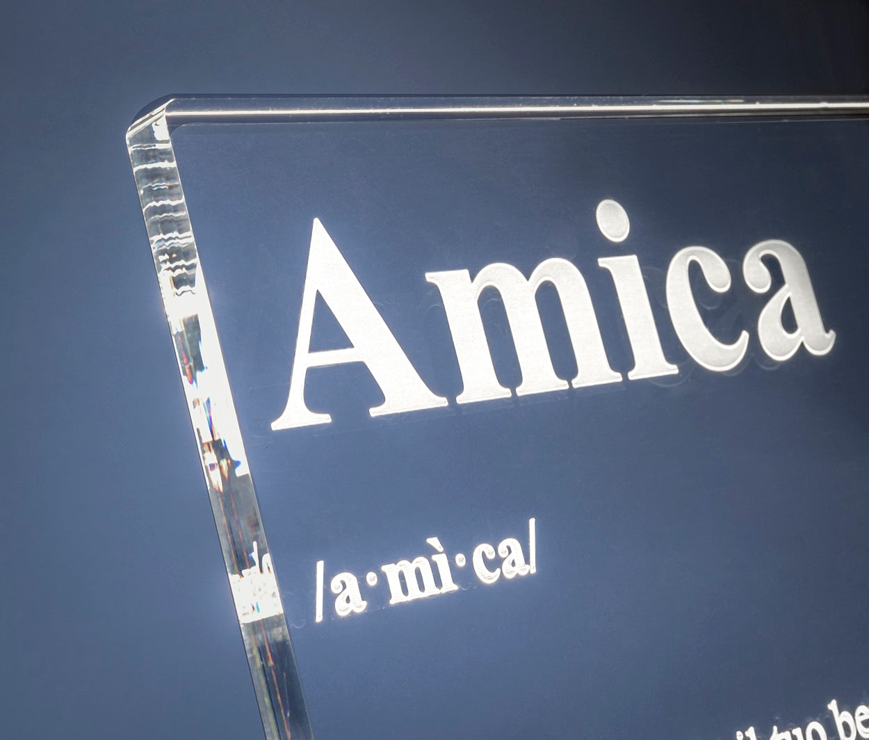 LUCILIO  LAMPADA  AMICA