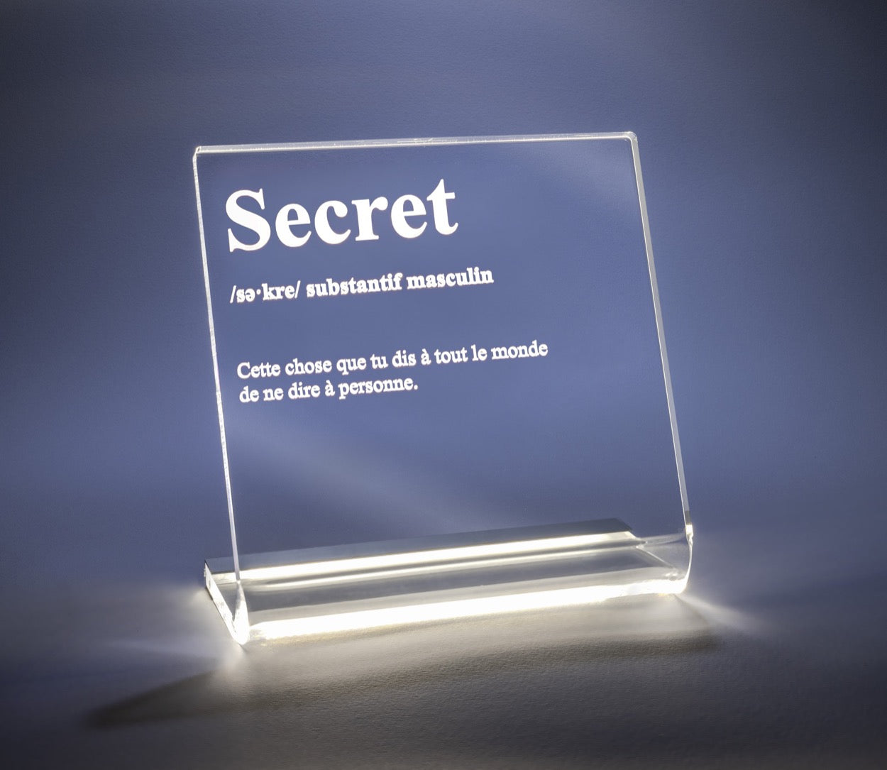 LUCILIO  LAMPADA  "SECRET"
