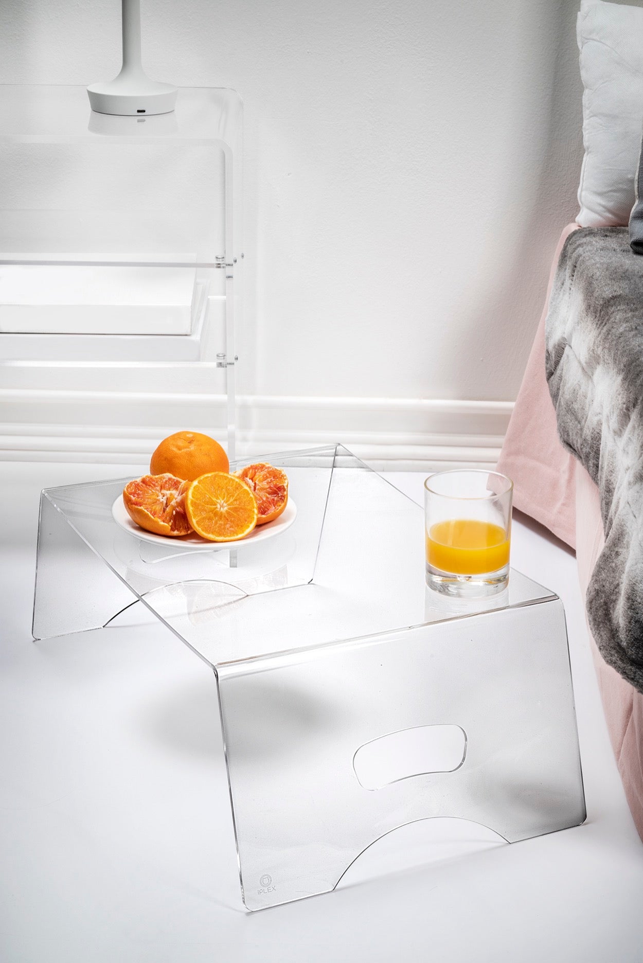SERVING  VASSOIO  LETTO  TRASPARENTE