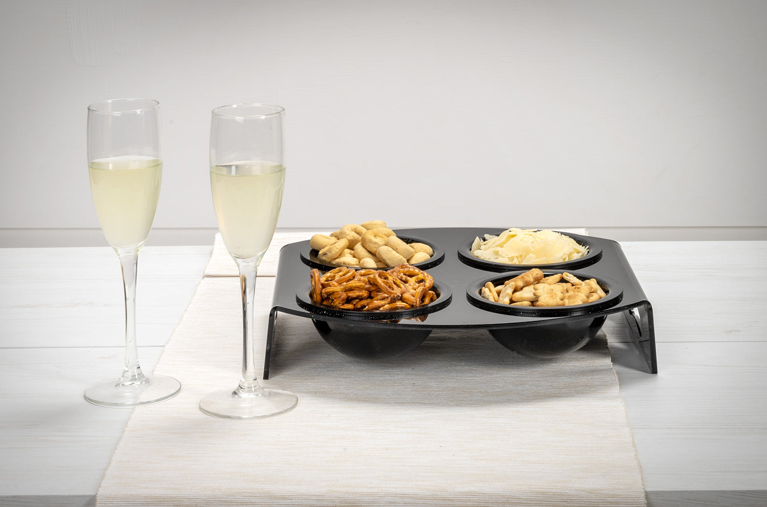 SERVING  PORTA  APERITIVO  NERO