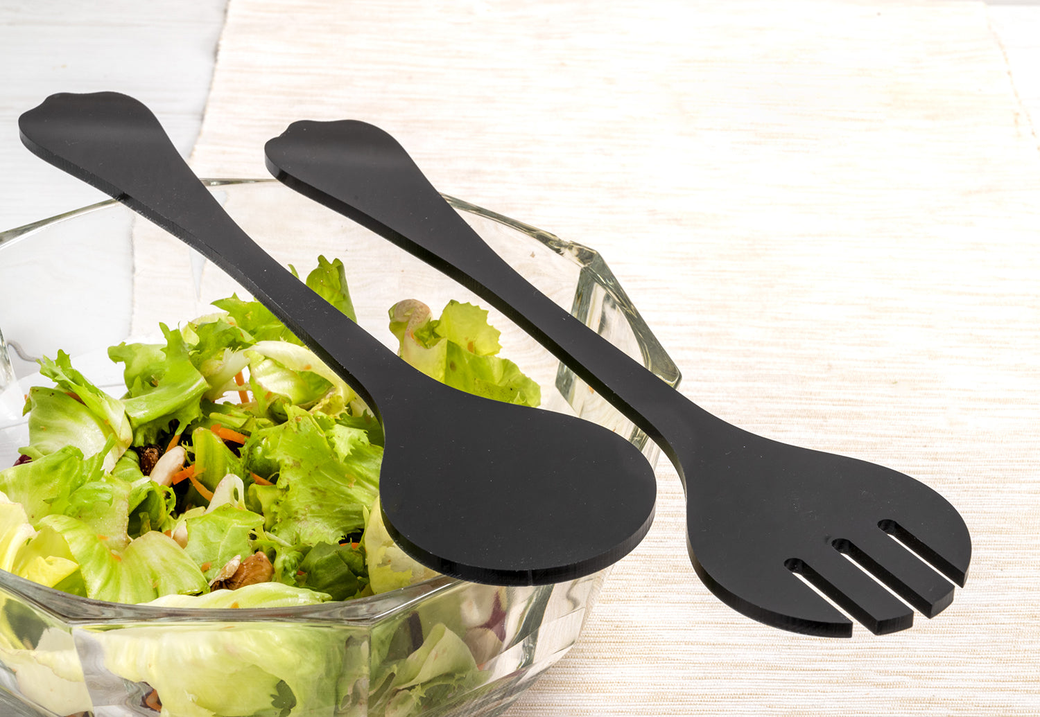 BON  TON  SALAD  SERVER  NERO