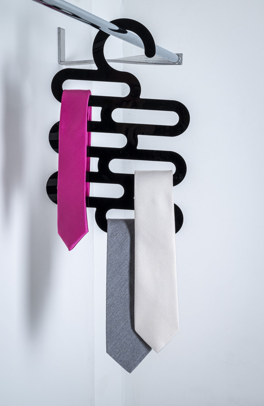 MARINELLA PORTACRAVATTE/FOULARD NERO